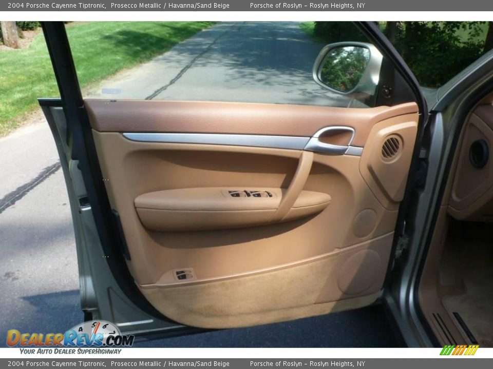 2004 Porsche Cayenne Tiptronic Prosecco Metallic / Havanna/Sand Beige Photo #10