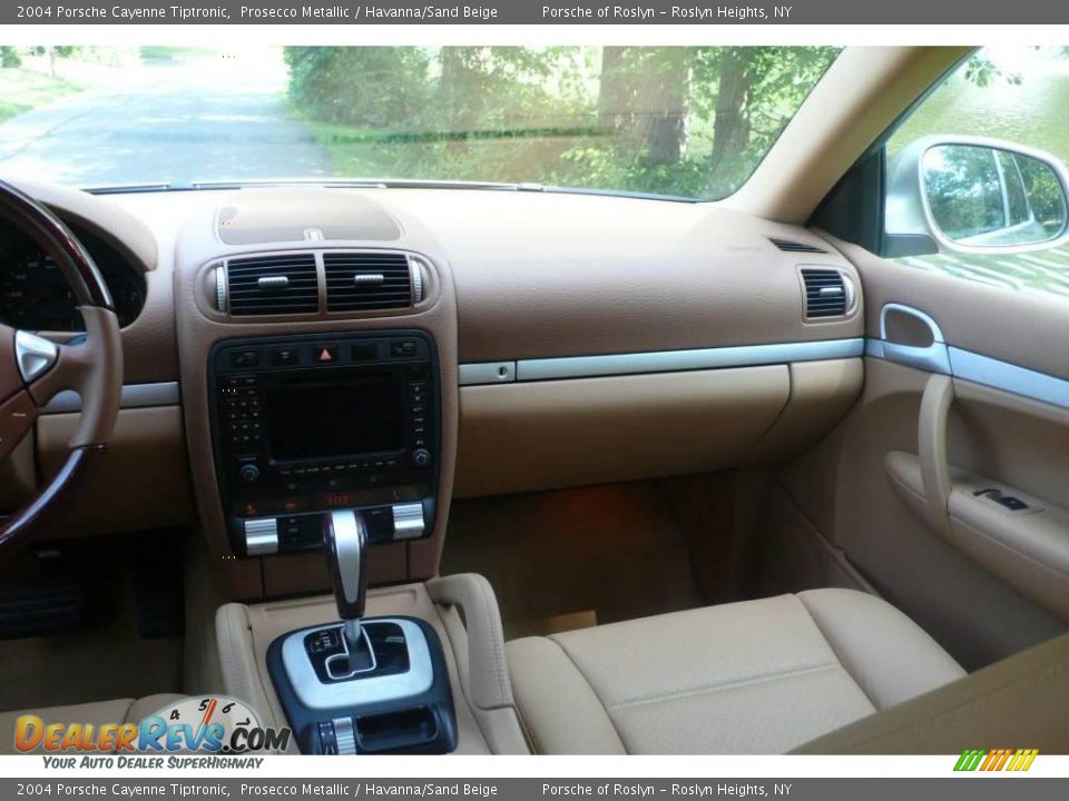 2004 Porsche Cayenne Tiptronic Prosecco Metallic / Havanna/Sand Beige Photo #13