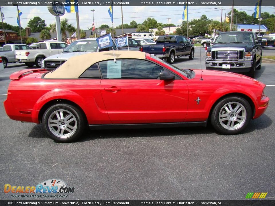 2006 Ford Mustang V6 Premium Convertible Torch Red / Light Parchment Photo #5
