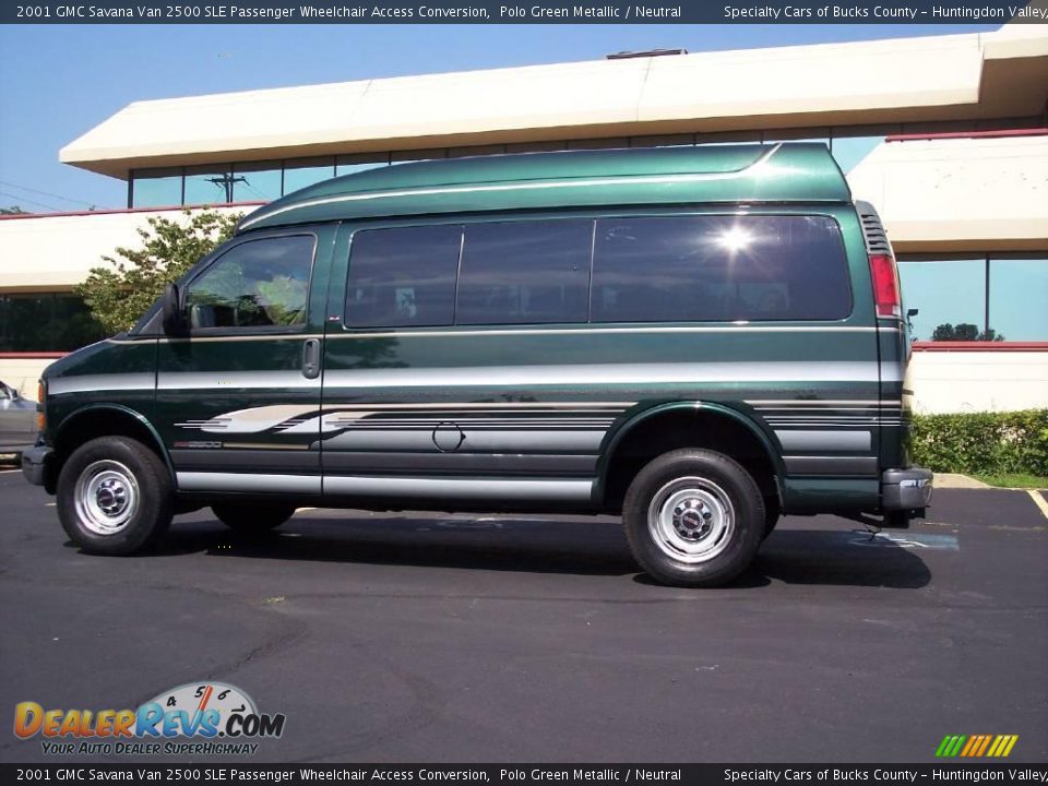 2001 GMC Savana Van 2500 SLE Passenger Wheelchair Access Conversion Polo Green Metallic / Neutral Photo #3