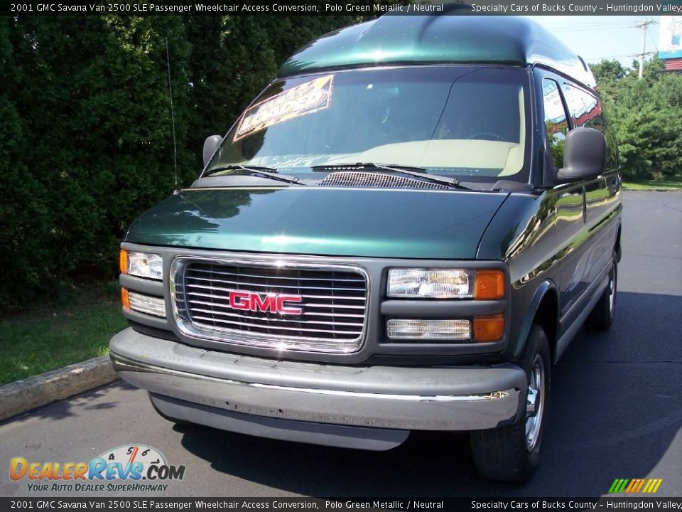 2001 GMC Savana Van 2500 SLE Passenger Wheelchair Access Conversion Polo Green Metallic / Neutral Photo #7