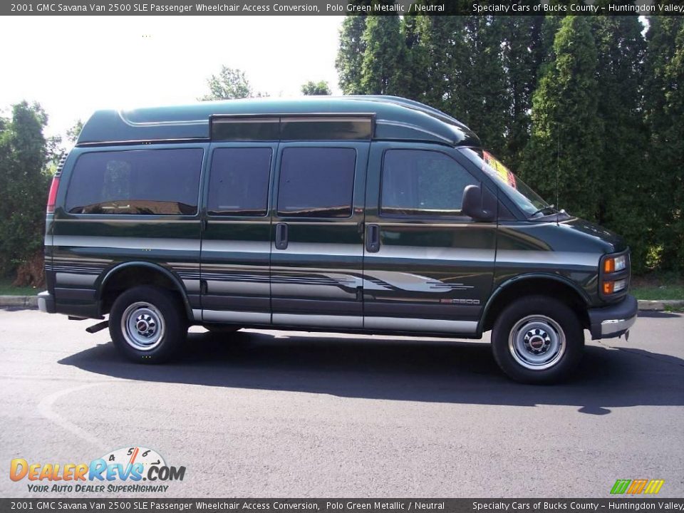 2001 GMC Savana Van 2500 SLE Passenger Wheelchair Access Conversion Polo Green Metallic / Neutral Photo #15