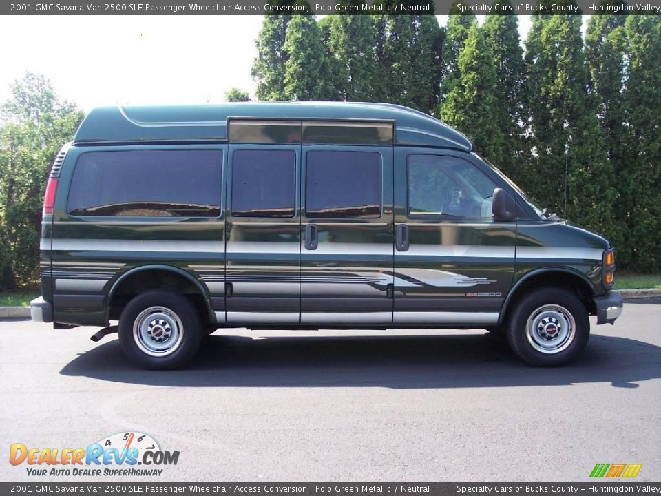 2001 GMC Savana Van 2500 SLE Passenger Wheelchair Access Conversion Polo Green Metallic / Neutral Photo #16