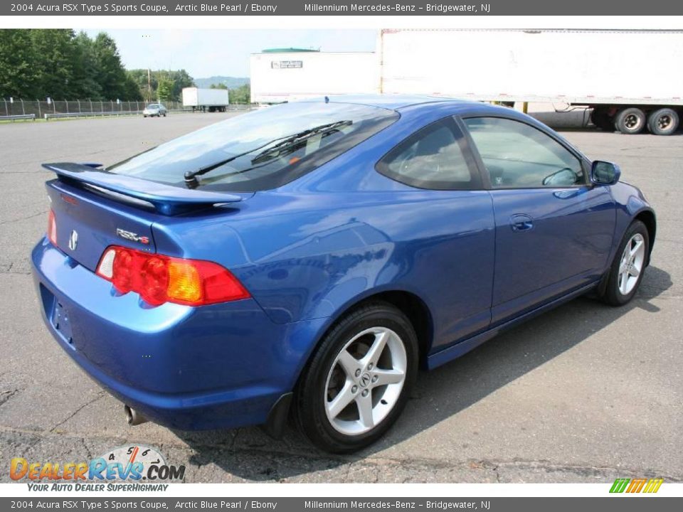 2004 Acura RSX Type S Sports Coupe Arctic Blue Pearl / Ebony Photo #5