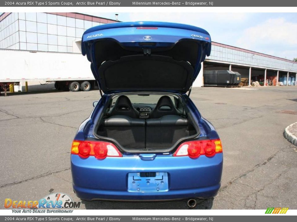 2004 Acura RSX Type S Sports Coupe Arctic Blue Pearl / Ebony Photo #18