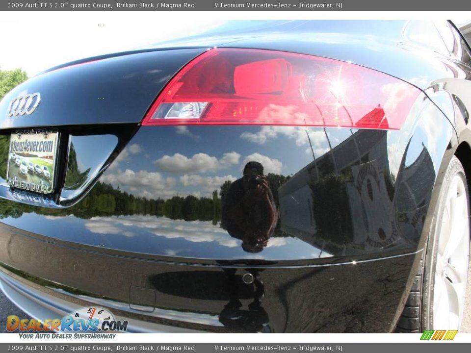 2009 Audi TT S 2.0T quattro Coupe Brilliant Black / Magma Red Photo #21
