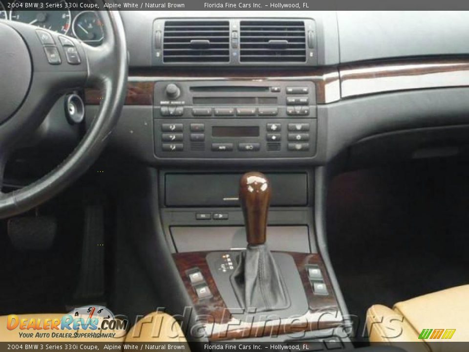 2004 BMW 3 Series 330i Coupe Alpine White / Natural Brown Photo #17