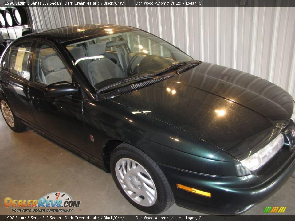 1998 Saturn S Series SL2 Sedan Dark Green Metallic / Black/Gray Photo #1