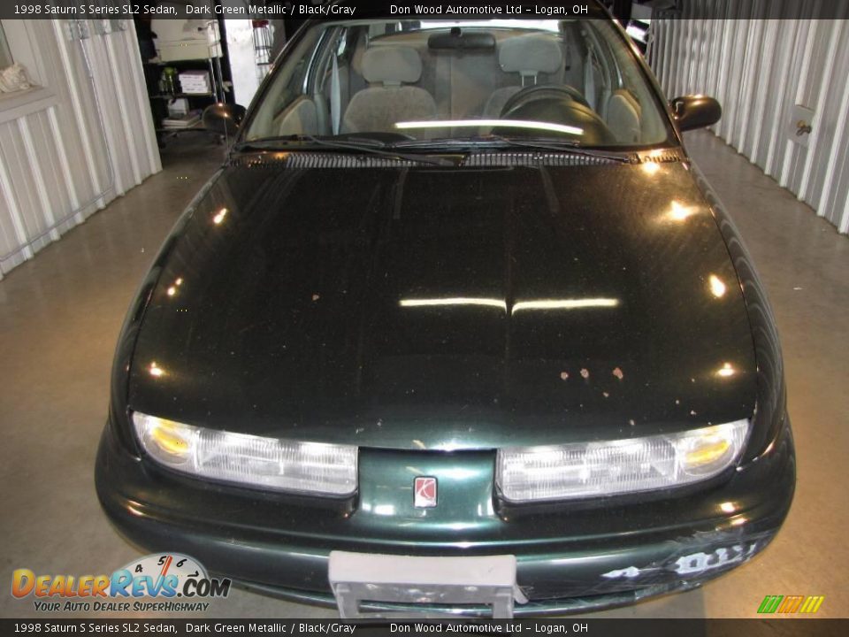 1998 Saturn S Series SL2 Sedan Dark Green Metallic / Black/Gray Photo #3