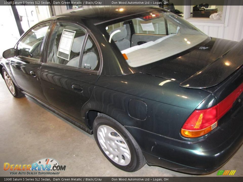 1998 Saturn S Series SL2 Sedan Dark Green Metallic / Black/Gray Photo #6