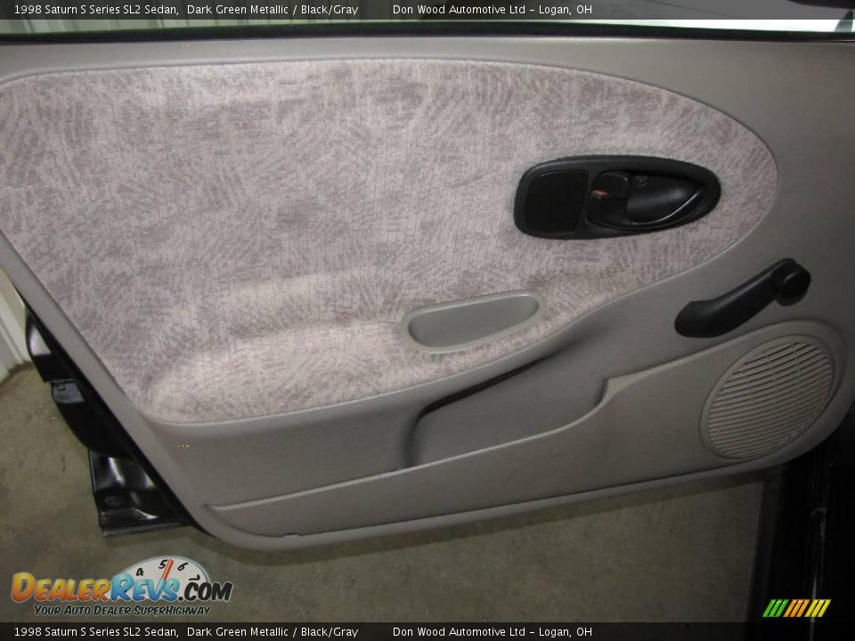 1998 Saturn S Series SL2 Sedan Dark Green Metallic / Black/Gray Photo #13