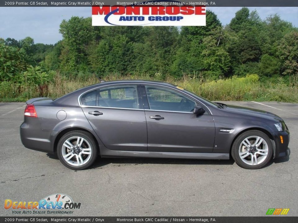 2009 Pontiac G8 Sedan Magnetic Gray Metallic / Onyx Photo #1