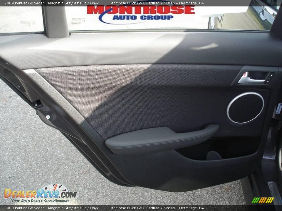 2009 Pontiac G8 Sedan Magnetic Gray Metallic / Onyx Photo #12