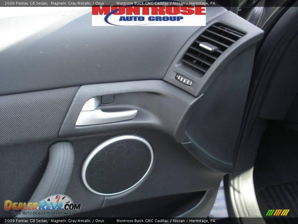 2009 Pontiac G8 Sedan Magnetic Gray Metallic / Onyx Photo #25