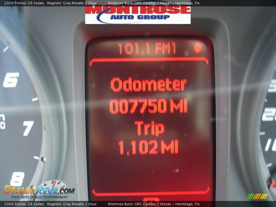 2009 Pontiac G8 Sedan Magnetic Gray Metallic / Onyx Photo #30