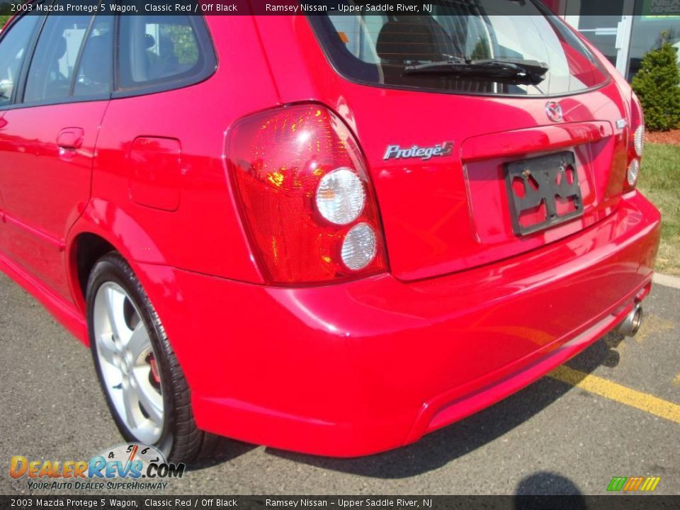 2003 Mazda Protege 5 Wagon Classic Red / Off Black Photo #18