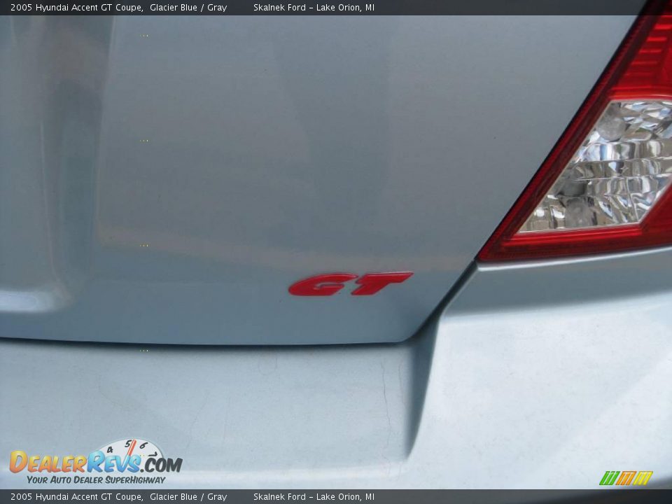 2005 Hyundai Accent GT Coupe Glacier Blue / Gray Photo #19