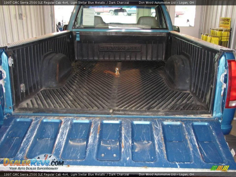 1997 GMC Sierra 2500 SLE Regular Cab 4x4 Light Stellar Blue Metallic / Dark Charcoal Photo #7