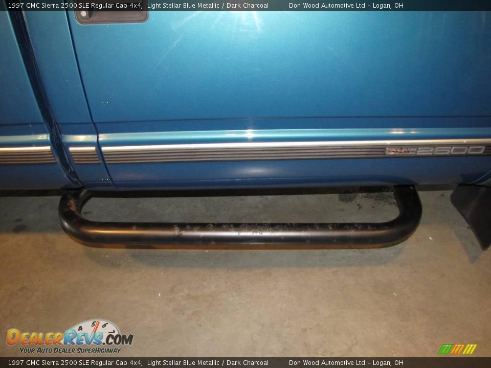1997 GMC Sierra 2500 SLE Regular Cab 4x4 Light Stellar Blue Metallic / Dark Charcoal Photo #8