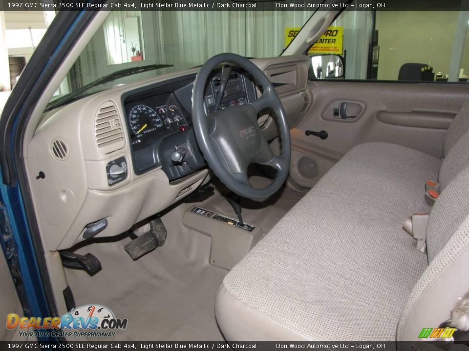 1997 GMC Sierra 2500 SLE Regular Cab 4x4 Light Stellar Blue Metallic / Dark Charcoal Photo #16