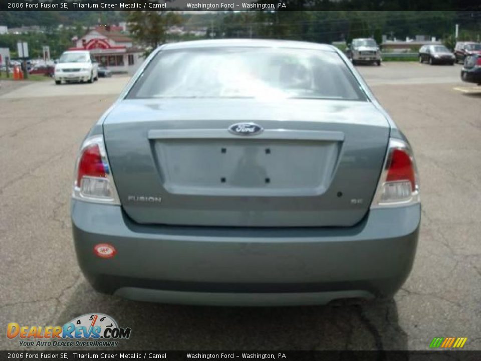 2006 Ford Fusion SE Titanium Green Metallic / Camel Photo #3