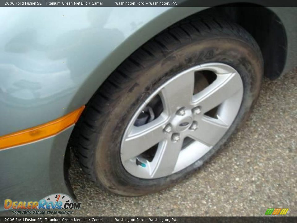2006 Ford Fusion SE Titanium Green Metallic / Camel Photo #9
