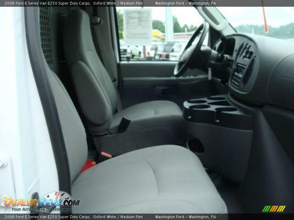 2008 Ford E Series Van E250 Super Duty Cargo Oxford White / Medium Flint Photo #13