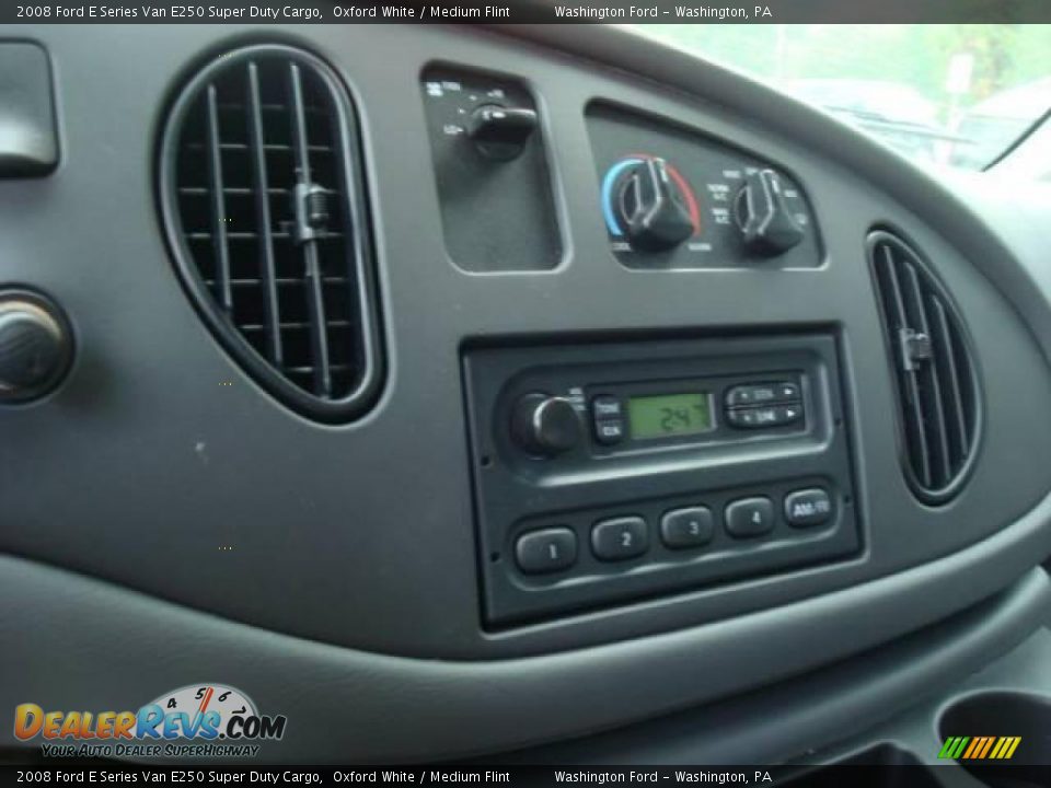 2008 Ford E Series Van E250 Super Duty Cargo Oxford White / Medium Flint Photo #18