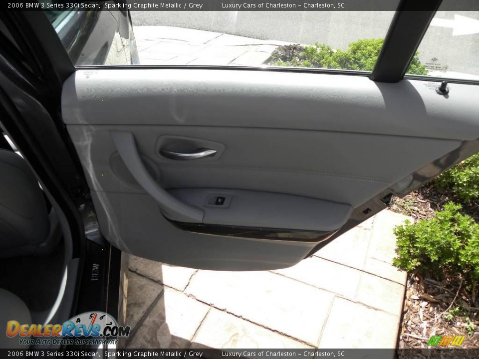 2006 BMW 3 Series 330i Sedan Sparkling Graphite Metallic / Grey Photo #12