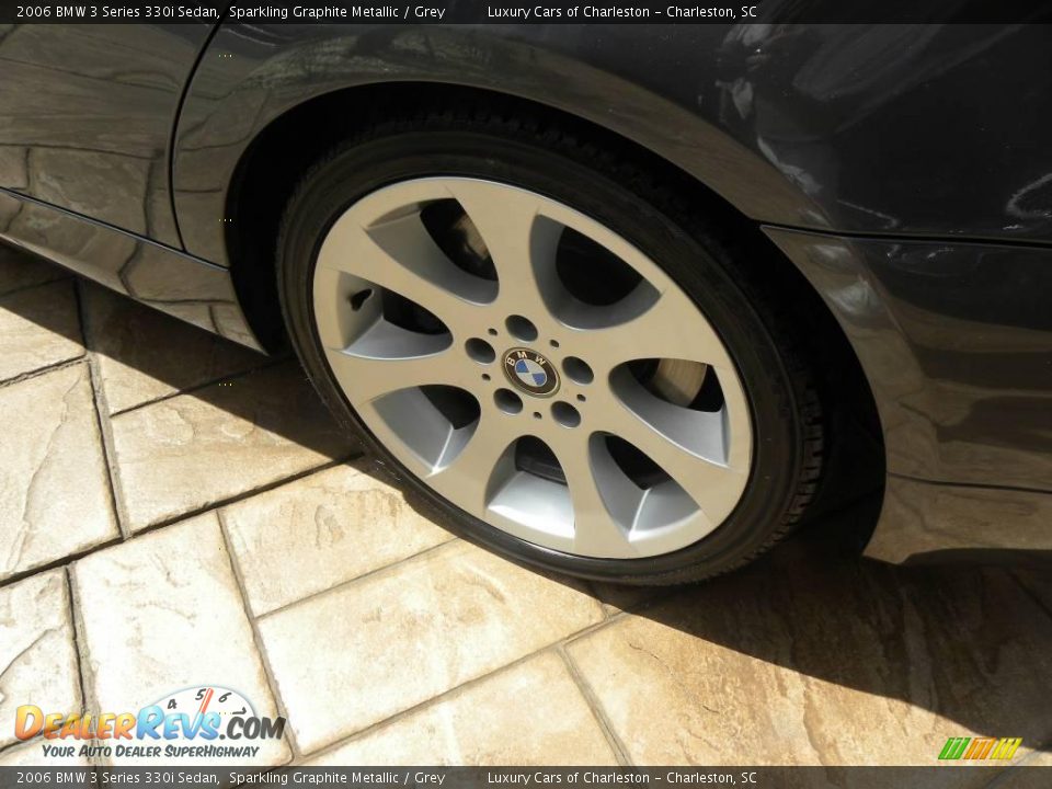 2006 BMW 3 Series 330i Sedan Sparkling Graphite Metallic / Grey Photo #17