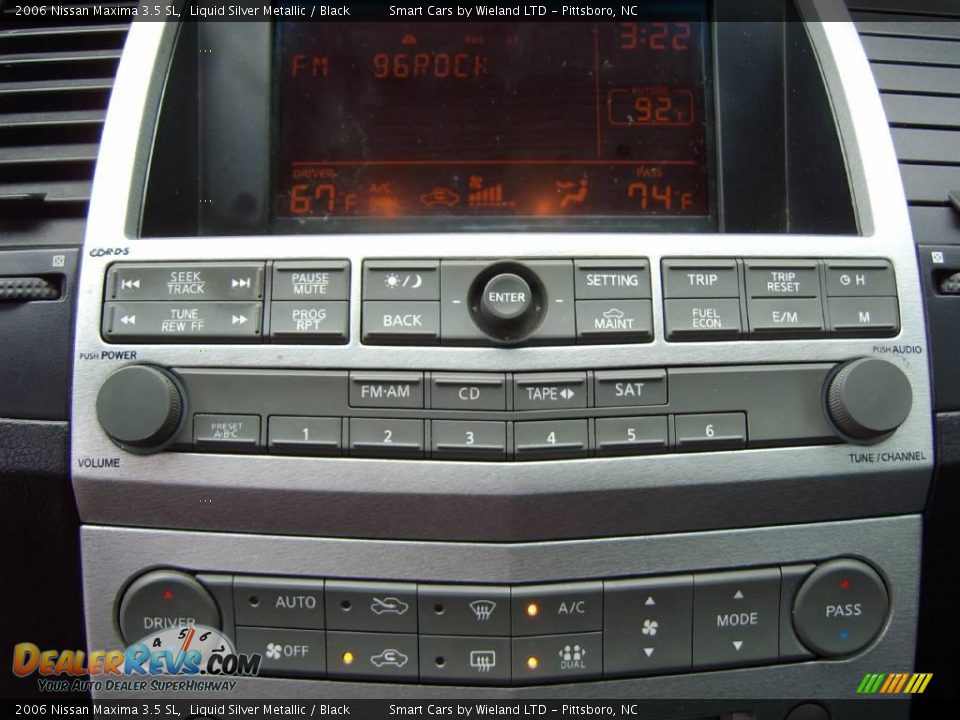 2006 Nissan Maxima 3.5 SL Liquid Silver Metallic / Black Photo #20