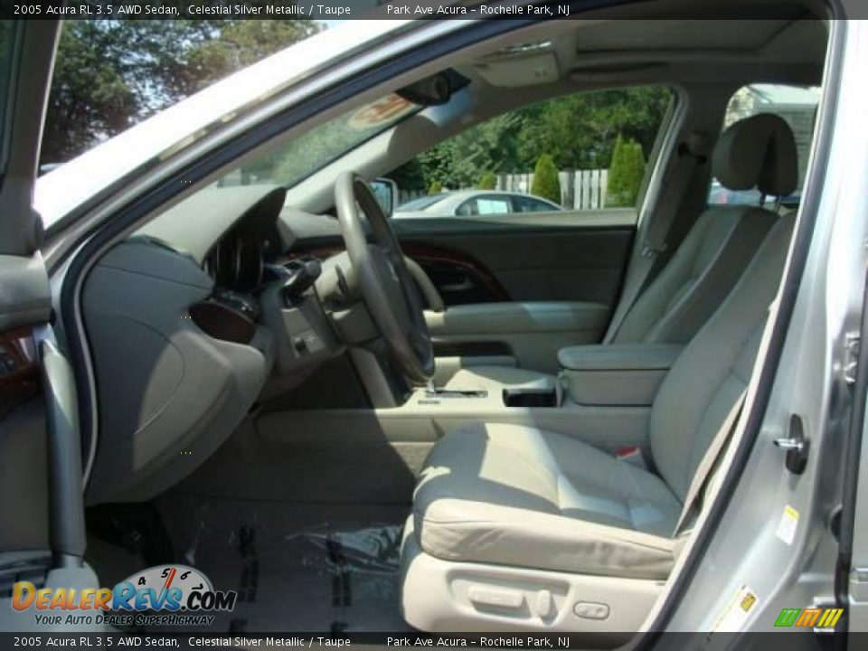 2005 Acura RL 3.5 AWD Sedan Celestial Silver Metallic / Taupe Photo #8