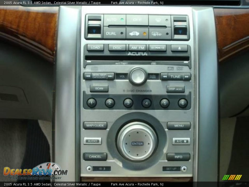 2005 Acura RL 3.5 AWD Sedan Celestial Silver Metallic / Taupe Photo #14