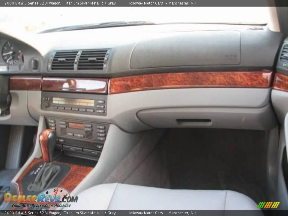 2000 BMW 5 Series 528i Wagon Titanium Silver Metallic / Gray Photo #11