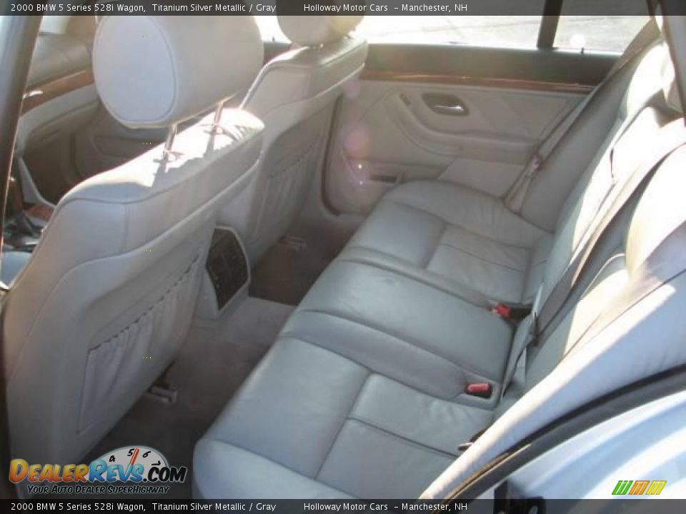 2000 BMW 5 Series 528i Wagon Titanium Silver Metallic / Gray Photo #12