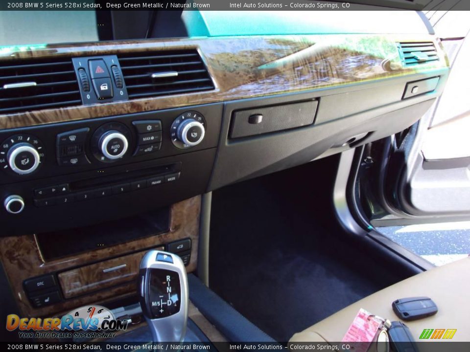 2008 BMW 5 Series 528xi Sedan Deep Green Metallic / Natural Brown Photo #21