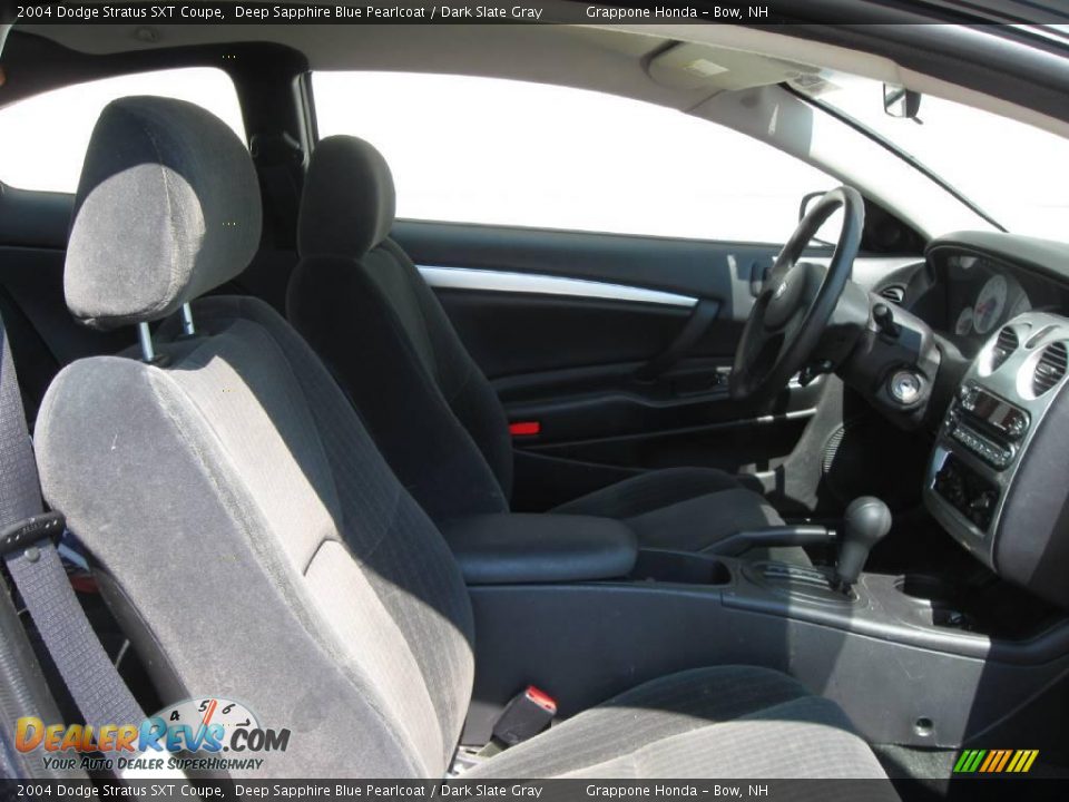 2004 Dodge Stratus SXT Coupe Deep Sapphire Blue Pearlcoat / Dark Slate Gray Photo #6
