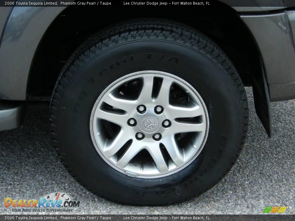 2006 Toyota Sequoia Limited Phantom Gray Pearl / Taupe Photo #11