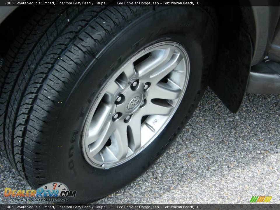 2006 Toyota Sequoia Limited Phantom Gray Pearl / Taupe Photo #12