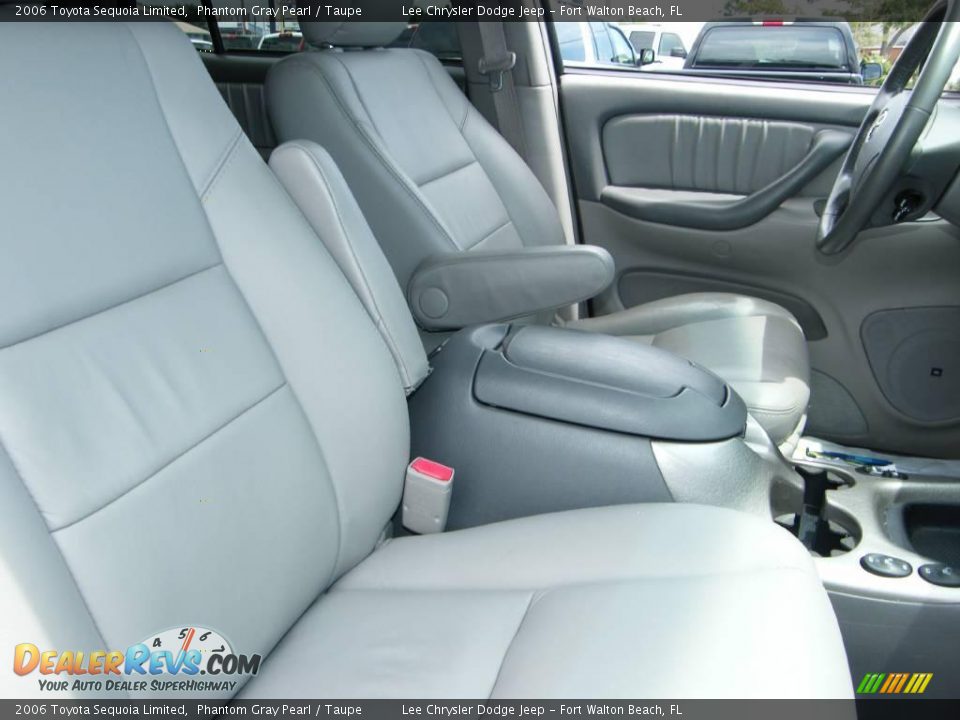 2006 Toyota Sequoia Limited Phantom Gray Pearl / Taupe Photo #30