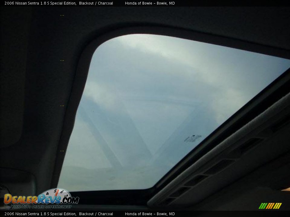 2006 Nissan Sentra 1.8 S Special Edition Blackout / Charcoal Photo #15