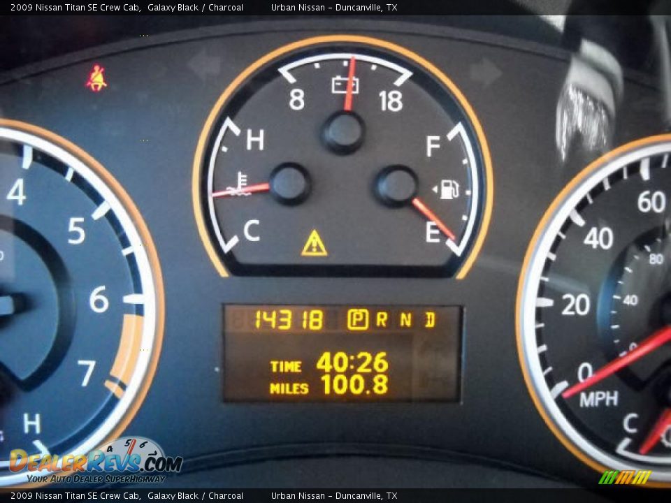 2009 Nissan Titan SE Crew Cab Galaxy Black / Charcoal Photo #11