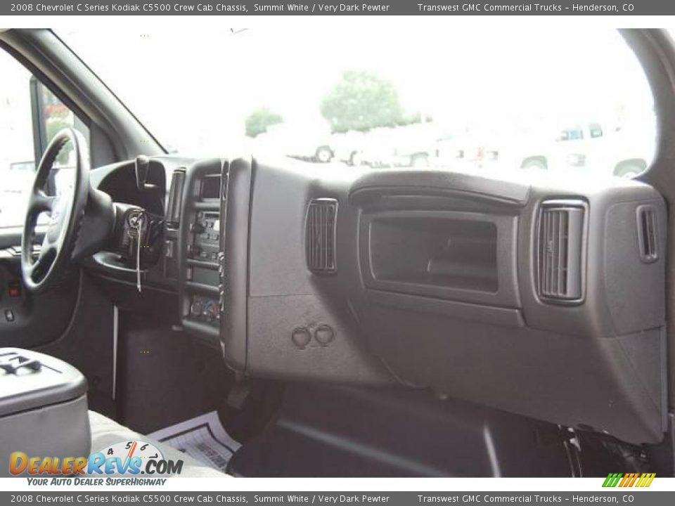 2008 Chevrolet C Series Kodiak C5500 Crew Cab Chassis Summit White / Very Dark Pewter Photo #20