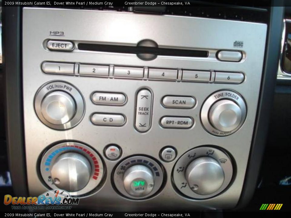 2009 Mitsubishi Galant ES Dover White Pearl / Medium Gray Photo #15