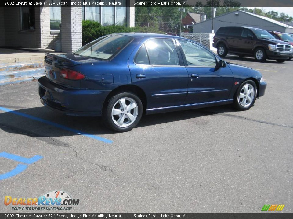 2002 Chevrolet Cavalier Z24 Sedan Indigo Blue Metallic / Neutral Photo #4