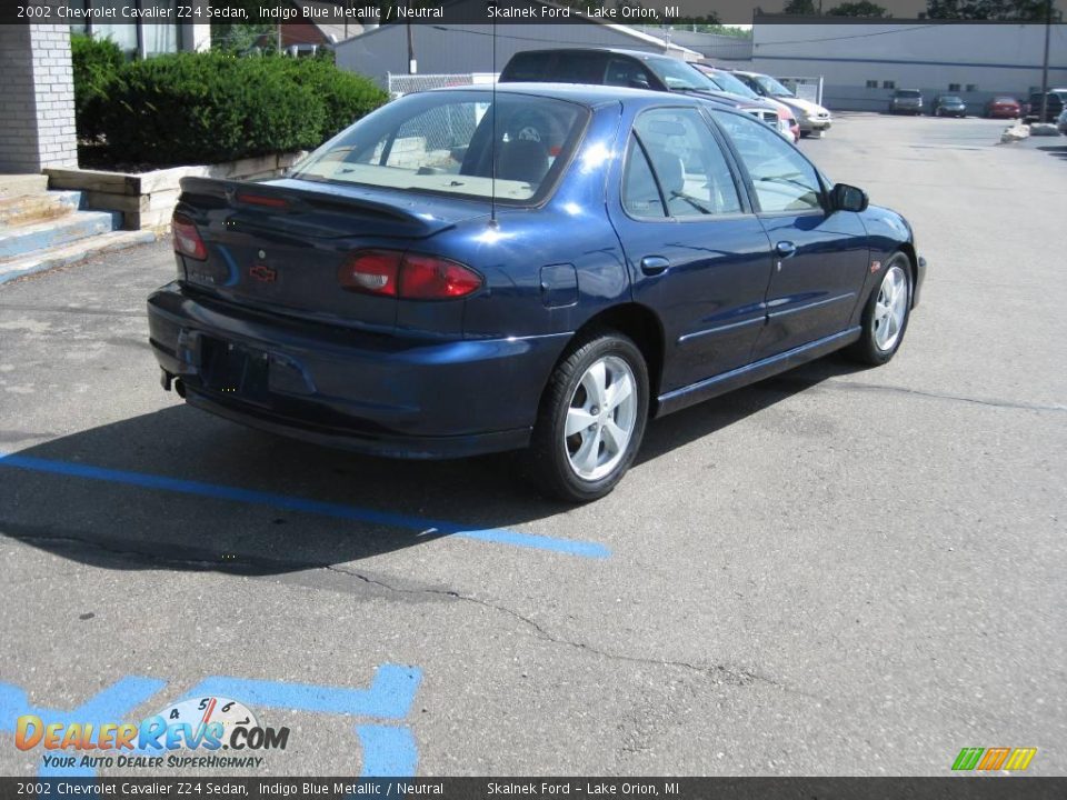 2002 Chevrolet Cavalier Z24 Sedan Indigo Blue Metallic / Neutral Photo #5