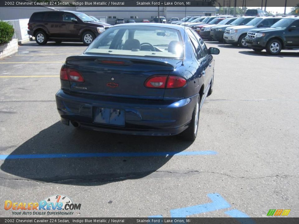 2002 Chevrolet Cavalier Z24 Sedan Indigo Blue Metallic / Neutral Photo #6