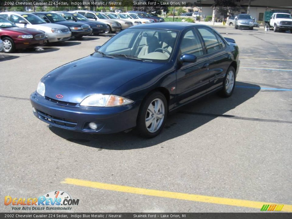 2002 Chevrolet Cavalier Z24 Sedan Indigo Blue Metallic / Neutral Photo #12