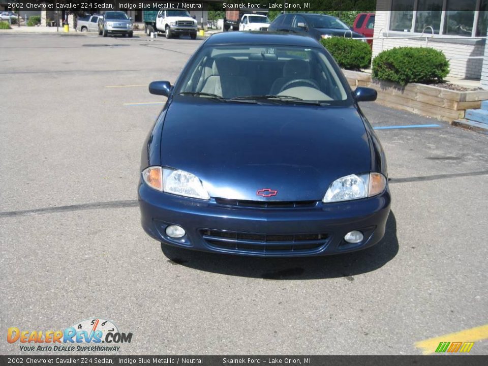 2002 Chevrolet Cavalier Z24 Sedan Indigo Blue Metallic / Neutral Photo #14