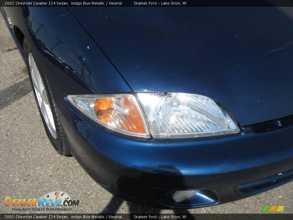 2002 Chevrolet Cavalier Z24 Sedan Indigo Blue Metallic / Neutral Photo #18